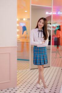 Uni_00369
